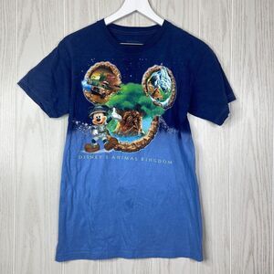 Walt Disney World Parks T-Shirt Animal Kingdom Mickey Mouse Size Small